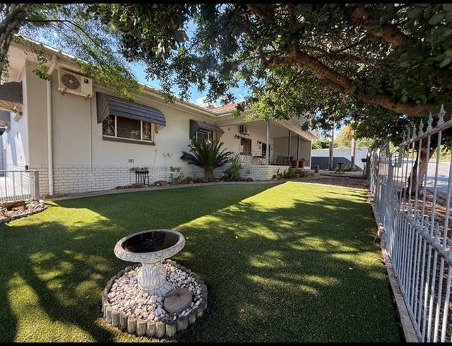4 BEDROOM HOUSE FOR SALE IN MYRTLEDENE